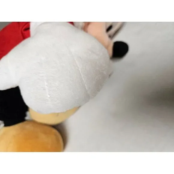 Mickey Mouse Disney Store 2011 Plush‎ - Picture 5 of 6
